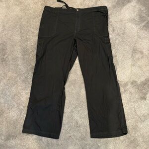 Black Carhartt Light Weight Pants